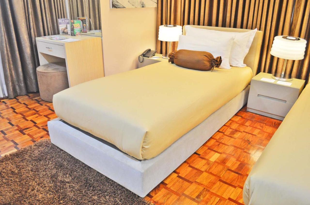 Prince Plaza II Condotel Makati City Kültér fotó